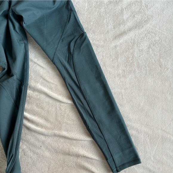 Fabletics Mesh Leggings - Picture 8 of 8